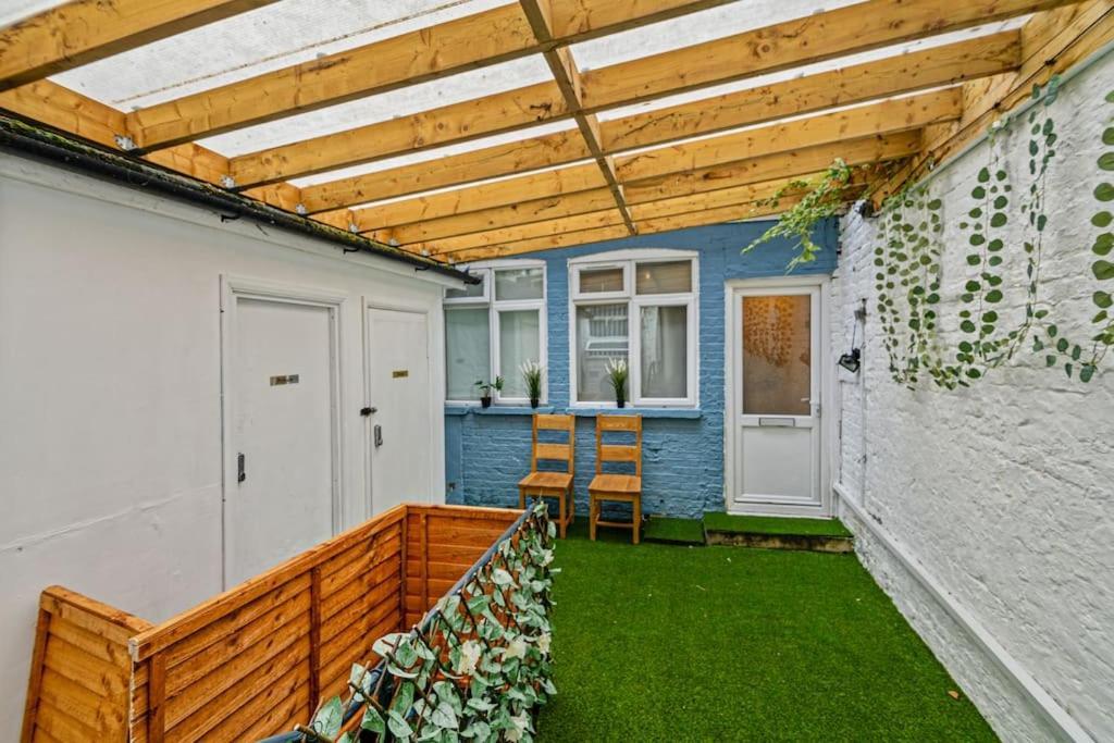 Two Bedroom With Patio Close To Hyde Park Ed4 Londres Exterior foto